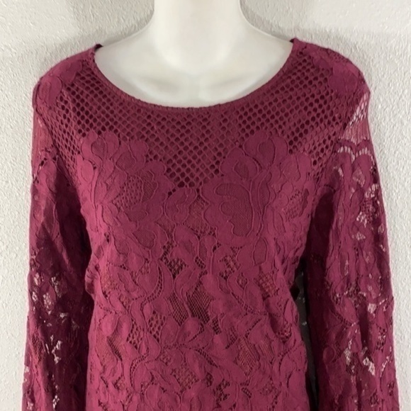 Lulu’s Can't Forget You Burgundy Lace Bell Sleeve Shift Dress - Picture 4 of 14